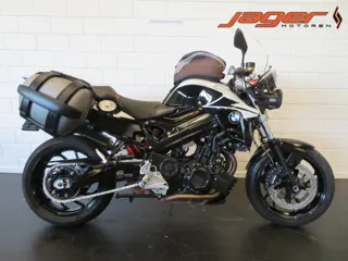 BMW F 800 R NIEUWSTAAT! (bj 2014)