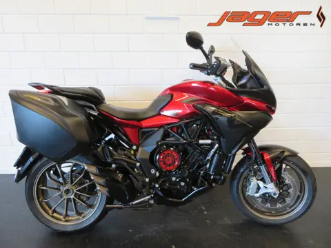 MV Agusta TURISMO VELOCE 800 KOFFERS PERFECT! (bj 2018)