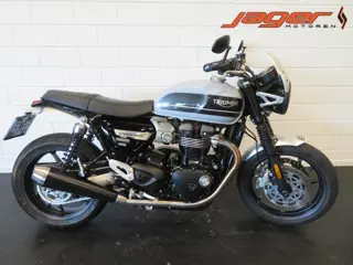 Triumph SPEED TWIN 1200 ABS NIEUWSTAAT! (bj 2020)