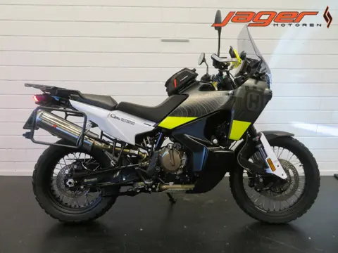 Husqvarna NORDEN 901 SUPERSTRAK (bj 2022)