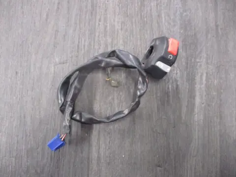 STUURSCHAKELAAR RECHTS Yamaha YZF R1 2004 - 2006