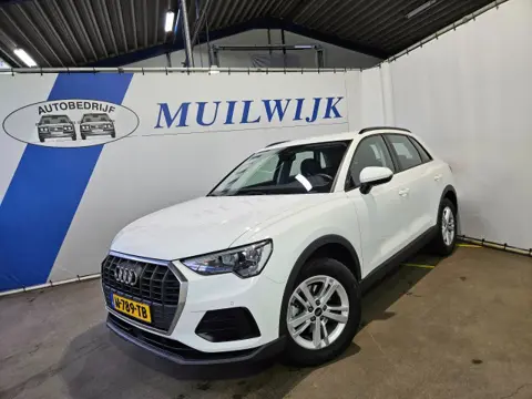 AUDI Q3 35 TFSI Pro Line / Trekhaak / LED / NL Auto