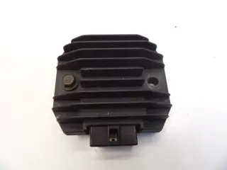 SPANNINGSREGELAAR Yamaha YZF R1 1998 - 1999