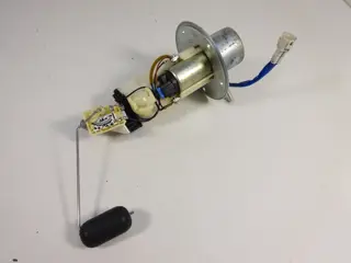 BRANDSTOFPOMP Suzuki GSR 600 2006 - 2009