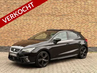 SEAT Ibiza 1.0 TSI FR Black Edition Pano Cruise Trekhaak Stoelvw Cam Climatr