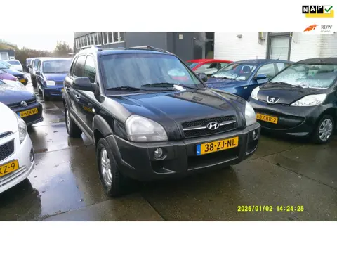 Hyundai Tucson 2.0i Style leer airco elek pak nap apk
