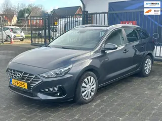 Hyundai I30 Wagon 1.0 T-GDi MHEV Comfort / APPLE CARPLAY / STOEL-STUURVERWARMING / KEYLESS / CAMERA