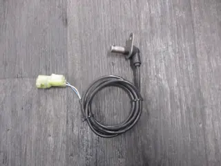 ABS SENSOR VOOR Triumph Tiger 800 xc 2012 - 2013