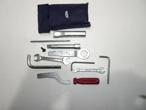 GEREEDSCHAPSET KTM 390 Duke 2017 - 2020