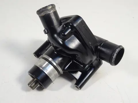 WATERPOMP Triumph Speed Triple 1050 2005 - 2007