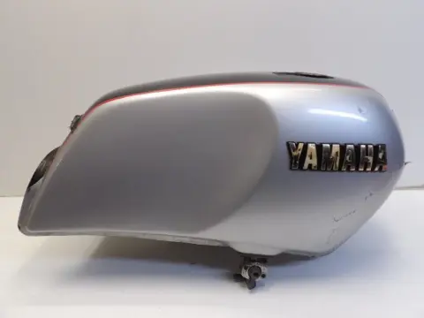 TANK Yamaha TR1 1981 - 1985