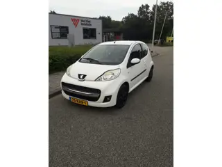 Peugeot 107 1.0-12V Sublime AIRCO