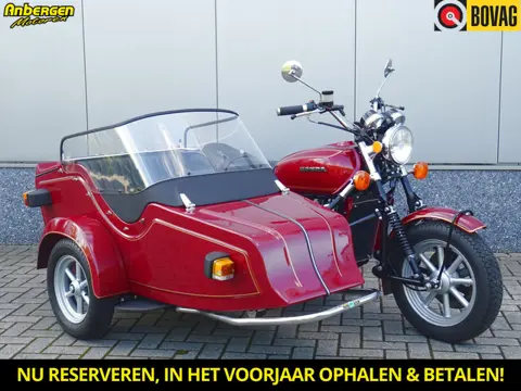 Honda GL 1000 GOLDWING ZIJSPAN (bj 1976)