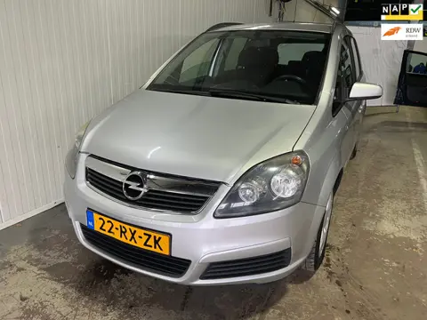 Opel Zafira 1.6 Enjoy 7PERS