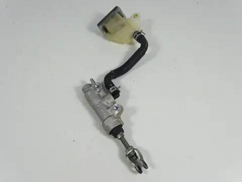 REMPOMP ACHTER Suzuki GSR 600 2006 - 2009
