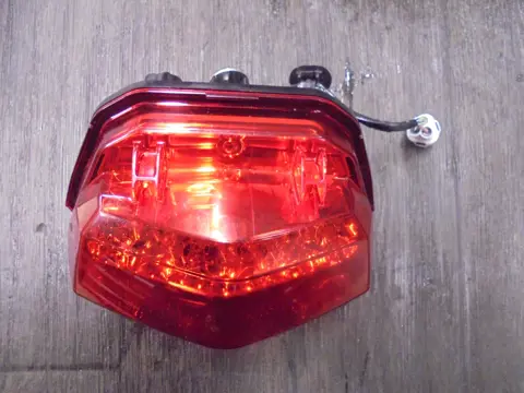 ACHTER LICHT Suzuki DL 650 V STROM 2015 - 2016