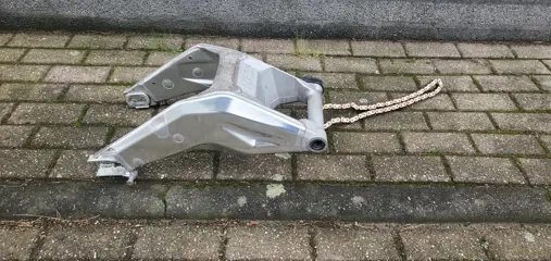 ACHTER BRUG Aprilia Tuono 1000 2006 - 2008
