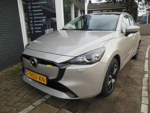 Mazda 2 1.5 SkyActiv-G 90 Centre-Line 12 maanden Bovag garantie carplay/android automaat