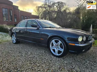 Jaguar XJ 3.0 V6 Sovereign Automaat Leer stoelverwarming Zeer Mooie Auto