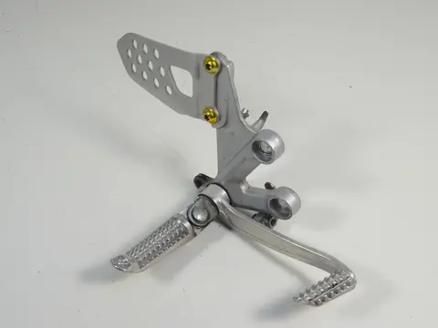 RECHTER SCHETSPLAAT Suzuki GSX R 600 2004 - 2005