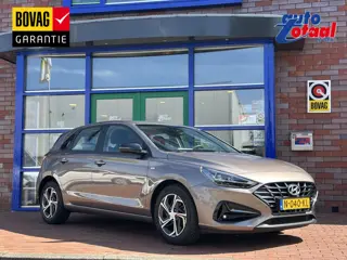 Hyundai i30 1.0 T-GDi MHEV Comfort Smart | Navi | Airco | Camera en Sensoren