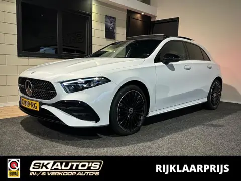 MERCEDES-BENZ A-KLASSE 250 E AMG LINE l PANORAMA l CAMERA l SFEERVERL l STOELVER l 