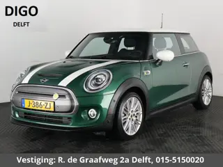 Mini Cooper S Electric Charged 33 kWh ACCU 97% (184 PK) | Navigatie | Stoelverwarming | 1e eigenaar 