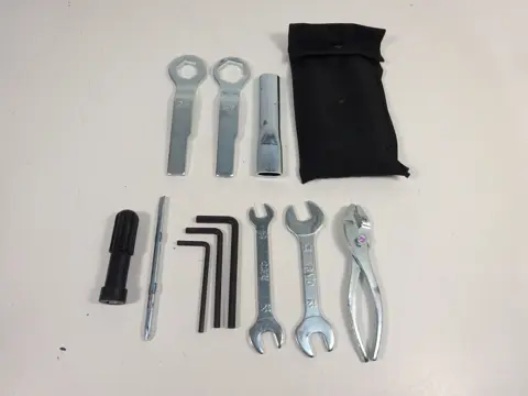 GEREEDSCHAPSET Kawasaki VERSYS 650 2015 - 2018