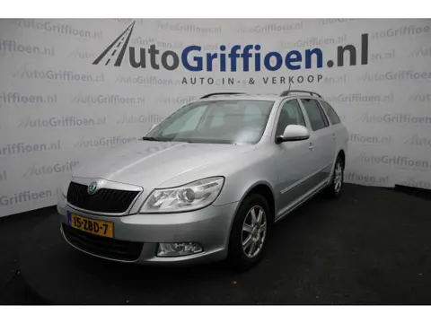 Škoda Octavia Combi 1.6 TDI Greentech Ambition Business Line keurige station met trekhaak