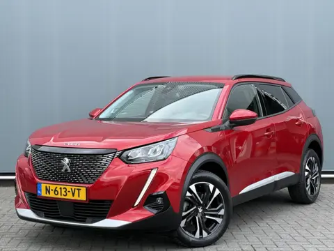 Peugeot 2008 BWJ 2022 1.2 131 PK Allure HALF LEDER | CAMERA 360 | CLIMA | NAVI | CRUISE | BLUETOOTH 