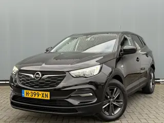Opel Grandland X BWJ 2020 1.2 131 PK Turbo 120 Jaar Edition 74.000KM! CLIMA | CRUISE | APPLE CARP. |