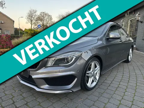 Mercedes-Benz CLA-klasse 200 AMG, Pano, Leder, Org NL!