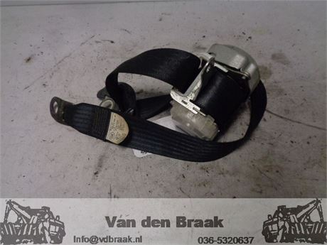 Toyota Aygo 5 drs 2005-2014 Gordelspanner rechts voor