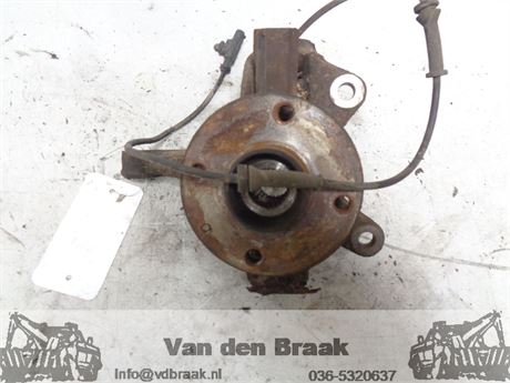 Toyota Aygo 2005-2014 Fusee rechts voor