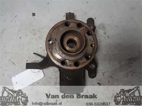 Opel Zafira 1.8 16V 2005-2014 Fusee met lager rechts voor
