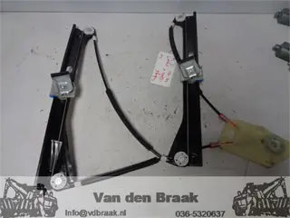 Volkswagen Polo 6R 5 drs 2009-2014 Electrisch raammechaniek links voorzijde
