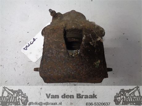 Volkswagen Caddy 2004-2010 Remklauw rechts voor