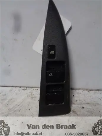 Nissan Note 2006-2013 Raamschakelaars links