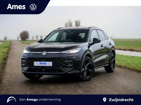 Volkswagen T-Roc 1.5 eTsi R-Line First Edition | Velgen 'Calgary', 20 inch | Achterklep elektrisch b
