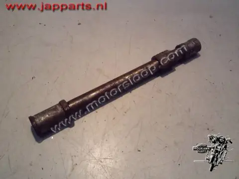 Honda CB750K(SOHC) Voorwiel as