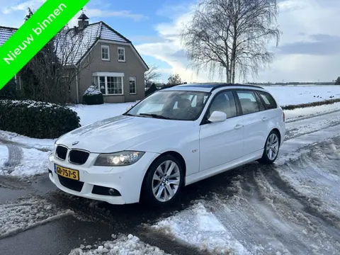 BMW 3 Serie Touring 320d M-Sport PANO AUT LEDER HARMON KARDON