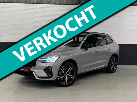 Volvo XC60 2.0 T6 Plug-in hybrid AWD R-Design Pano / Clima / Leer / CarPlay / 360 camera / Trekhaak