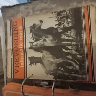 veevoeding, informatie voor u - kritisch voorlichtingsblad voor de veehouderij