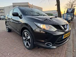 Nissan QASHQAI 1.6 T N-Vision Airco/ECC,Navigatie,Camera,Panoramadak,Leder/Alcantara Interieur