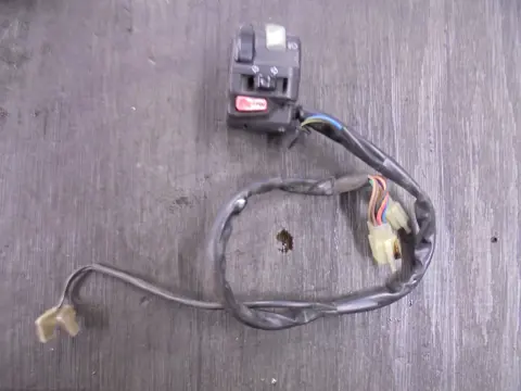 STUURSCHAKELAAR LINKS Yamaha XJ 900 S Diversion 1994 - 2005