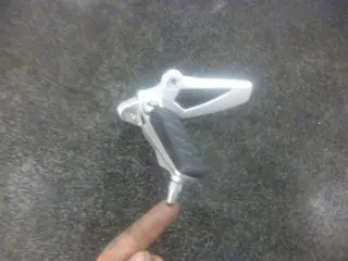 LINKER SCHETSPLAAT BMW R 1200 R 2011 2011 - 2014