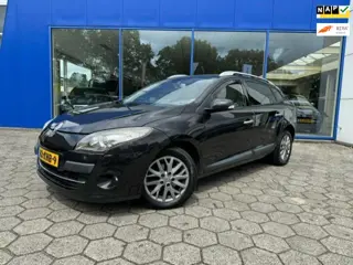 Renault Mégane Estate 2.0 Privilége Automaat - Schuif/kant.dak - Navi - Trekhaak