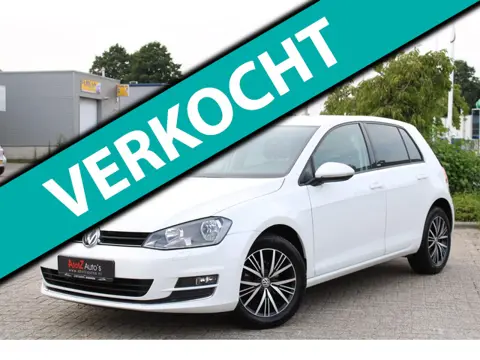 Volkswagen Golf 1.2 TSI Comfortline l NAVI l CAMERA l PDC