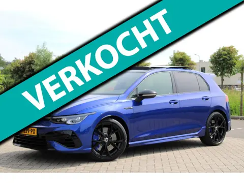 Volkswagen Golf 2.0 TSI R 4Motion *Akra*Pano*DCC*Leder*H&K