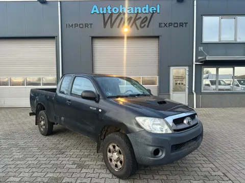 Toyota HiLux 2.5 D-4D VX Xtra Cab - 4x4, CRUISE, AIRCO